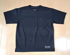 UNDER ARMOUR ブラック Tシャツ M　アンダーアーマー