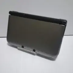 Nintendo 3DSLL シルバー 本体