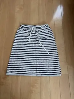 リバーシブル　ストライプ・ドット柄スカート