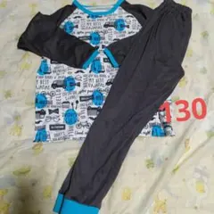 キッズ130　長袖パジャマ　上下セット