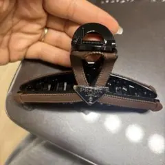 2025年最新】PRADA レディース ヘアピンの人気アイテム - メルカリ