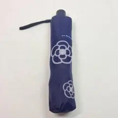 CLATHAS ネイビー 文字ロゴ花柄 折りたたみ傘　雨傘のサムネイル