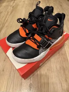 NIKE AIR FORCE 270 ブラック オレンジ　26.5cm 箱無し