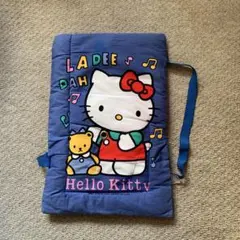 希少　サンリオ　キティ　防災頭巾　椅子に付けれる専用ケース付き　2006年 希少 サンリオ キティ 防災頭巾 椅子に付けれる専用ケース付き