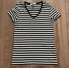 AZUL BY MOUSSY VネックTシャツ Sサイズ　ボーダー