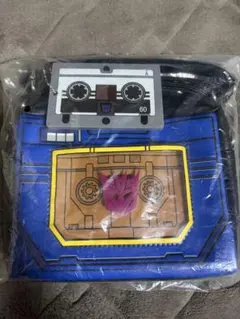 トランスフォーマー サウンドウェーブ バッグ パスケース　ポーチ　未使用 トランスフォーマー サウンドウェーブ バッグ パスケース - メルカリ