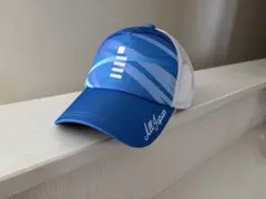 青いグラデーションキャップ