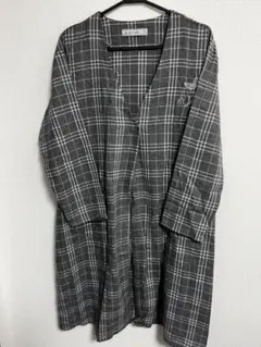 イズスカラー　グレー系チェック 薄手ロングコート