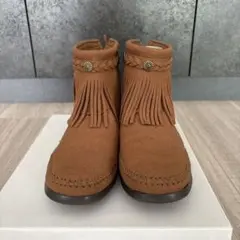 【未使用】MINNETONKフリンジショートブーツ