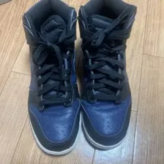 Item thumbnail for item 17f4ff19-12ef-4408-9fca-4ca142ab4c9d