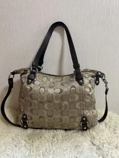 coachコーチ アシュレイ シグネチャーサテン キャリーオール F15510