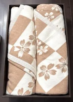 HANAROMAN 花浪漫 シルク100%毛布 140X200㎝ 日本製 HANAROMAN 花浪漫 シルク100%毛布 140X200㎝ 日本製 - メルカリ