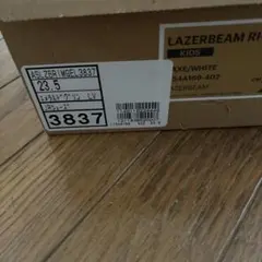 ASICS LAZERBEAM スニーカー 23.5cm