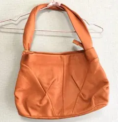 Item thumbnail for item 09a16d20-51ed-4013-b7a7-9d6fb10edaeb