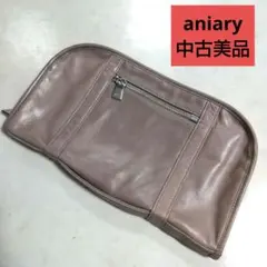 aniary アニアリ クラッチバッグ ラウンドファスナー 中古美品のサムネイル