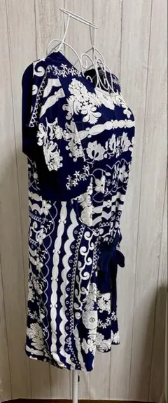 Item thumbnail for item e22a9299-1c91-4fd1-8f79-a6d5ad1bbc96