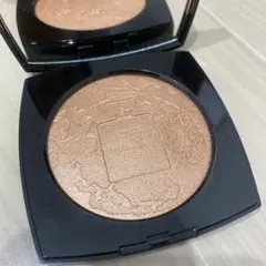 シャネル　ハイライト　パウダー　アイシャドウ