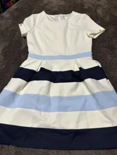 ミシェルマカロン　ストライプデザインのひざ丈ワンピース　Sサイズ　ミニワンピ