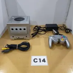 C14 任天堂ゲームキューブ本体&ゲームボーイプレイヤー シルバー ジャンク品