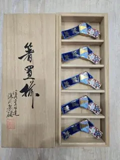 有田焼 其泉作 極錦金彩古伊万里 箸置 五客 共箱付 - メルカリ