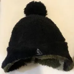 ZC 黒 ポンポン付き ニット帽