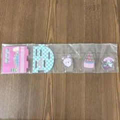 レイヤーアクリルスタンド　ちいかわ　サンリオ　マイメロ　古本屋　かにちゃん