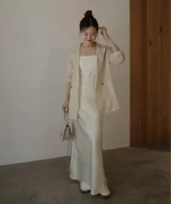 【美品】ur‘s ユアーズ サテンマーメイドマキシスカート　ホワイト