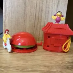 83年マクドナルド ハッピーセット（子供用カトラリー＆キャラクターコーム）セット 83年マクドナルド ハッピーセット（子供用カトラリー＆キャラクター