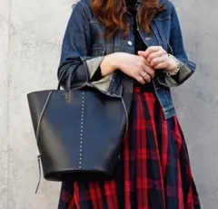 styiro スタッズ付きトートバッグ