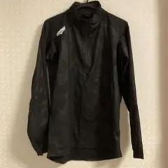 ウィンドブレーカー　メンズL黒