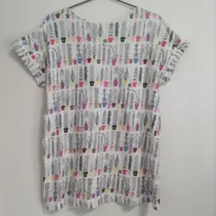 ユニクロ　レディースTシャツ①　Olle Eksell　オーレエクセル　Mサイズ
