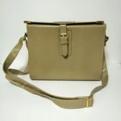 Item thumbnail for item 1d014445-34eb-4570-ad6f-f54fe3ae5865