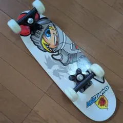 ADZAMO キャラクター スケートボード