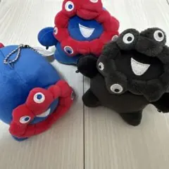 もっちり 立 黒 ミャクミャク & もっちり 立 黒 ミニ ミャクミャク