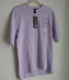 新品　adidas Tシャツ Mサイズ