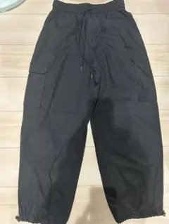 GU ブラック カーゴパンツ