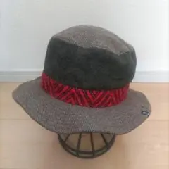 Item thumbnail for item 07e98aff-b0a4-4a60-9198-0dc35e8b3a7a