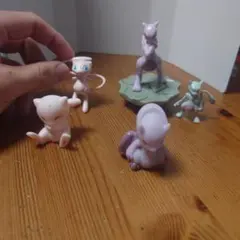 ポケモン フィギュアセット ミュウ ミュウツー