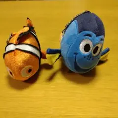 ファインディング・ニモ　ニモ　ドリー　マスコットキーホルダー　ぬいぐるみ
