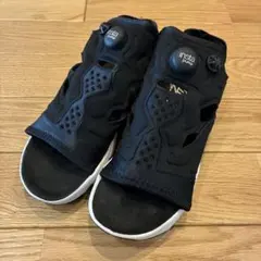 Reebokインスタポンプフューリーサンダル/25cm ブラックのサムネイル