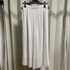 ローリーズファーム　プリーツパンツ　白　フリーサイズ