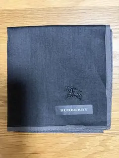 【未使用】BURBERRY バーバリー　ブラック メンズハンカチのサムネイル
