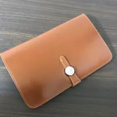 Item thumbnail for item 98895495-ea61-4ae5-b256-8206cbe00df3