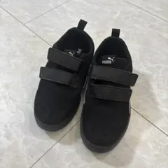 PUMA ブラック スニーカー US 2C