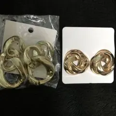 大ぶりゴールドカラー　ピアス2点セット