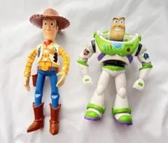 トイストーリー　喋るウッディとバズ人形セット