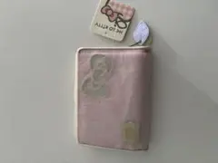 Hello Kitty 二つ折り財布 ピンク エナメル調のサムネイル