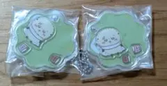 ちいかわ　きゃらシャカチャームグミ　らっこ2つセット　ラッコ