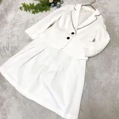 【Krone】フォーマルスーツ(M)ホワイト ノームコア スカートスーツ ママ