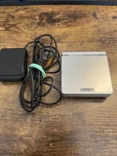 Nintendo Game Boy Advance SP シルバー　任天堂